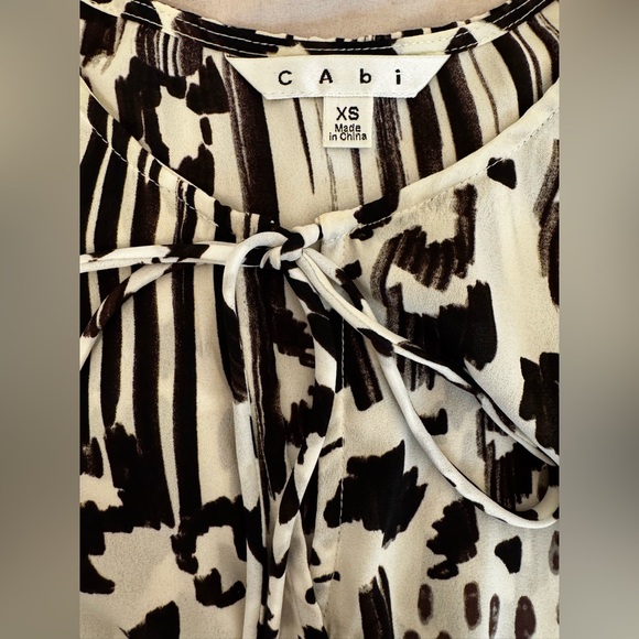 Cabi Wanderer Blouse Mixed Animal Print XS - Picture 3 of 4